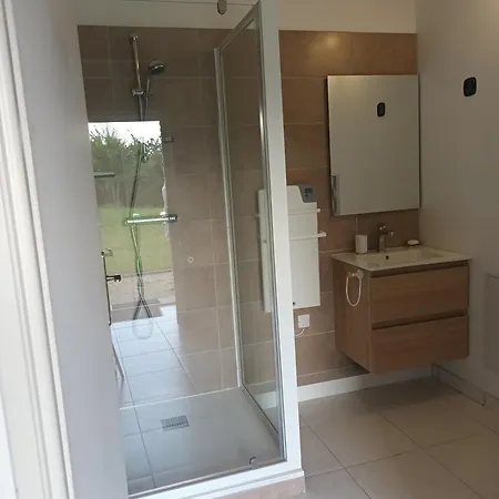 Aux 40 Ecus - Biloba Nyaraló